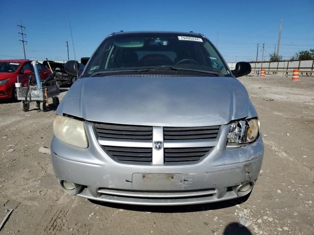 2005 Dodge Grand Caravan SXT