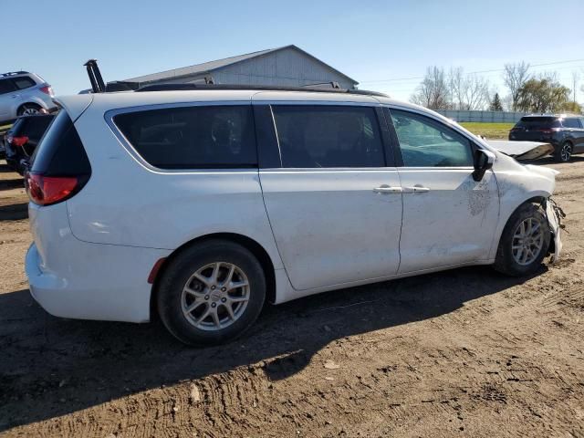 2021 Chrysler Voyager LXI