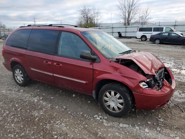 2007 Chrysler Town & Country Touring