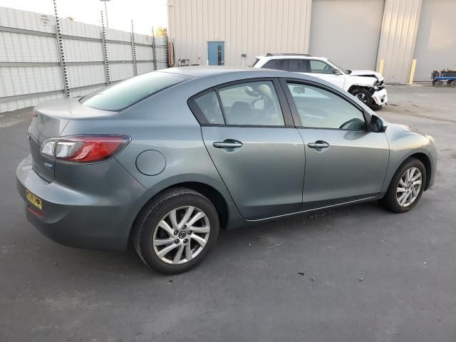 2013 Mazda 3 I