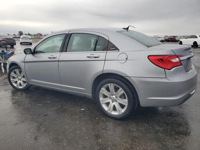 2013 Chrysler 200 LX