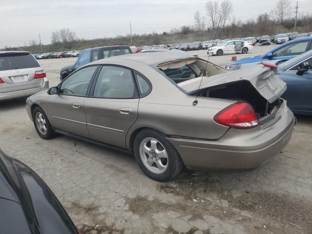 2005 Ford Taurus SE