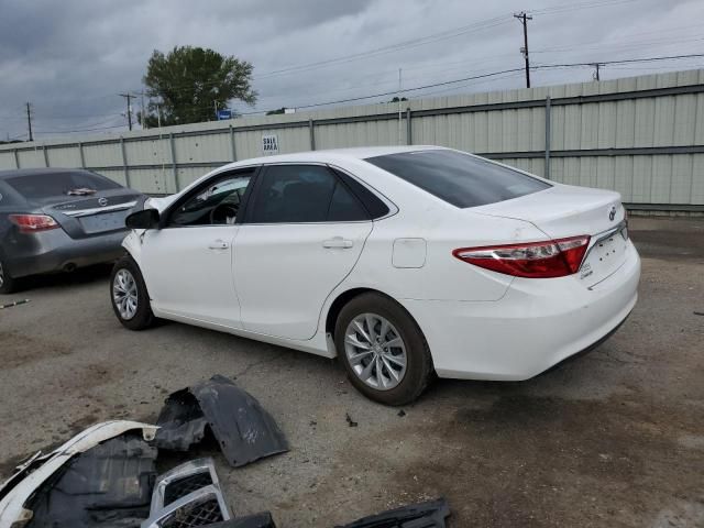 2016 Toyota Camry LE