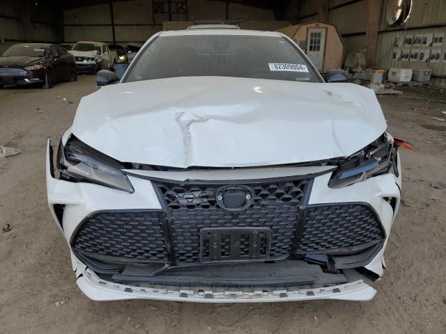 2019 Toyota Avalon XLE