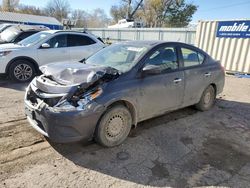 2015 Nissan Versa S en venta en Wichita, KS