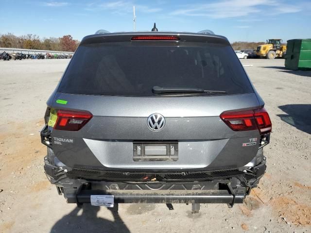 2018 Volkswagen Tiguan SE