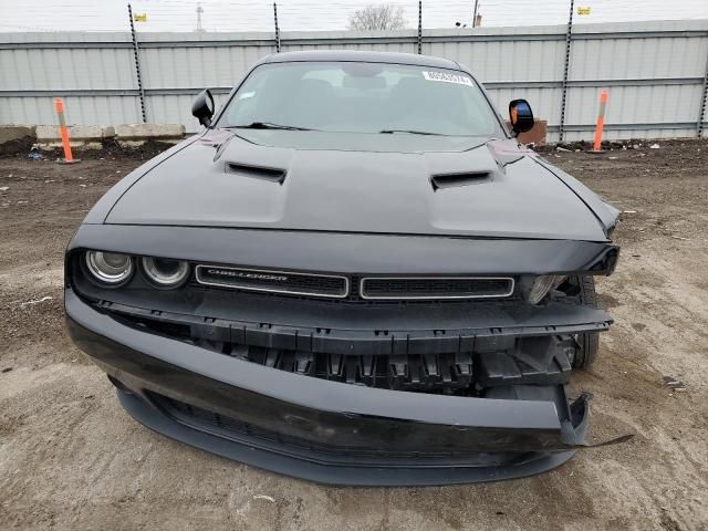 2018 Dodge Challenger SXT