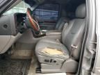 2005 Cadillac Escalade Luxury