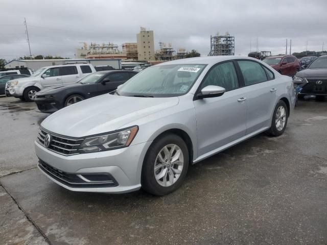 2018 Volkswagen Passat S