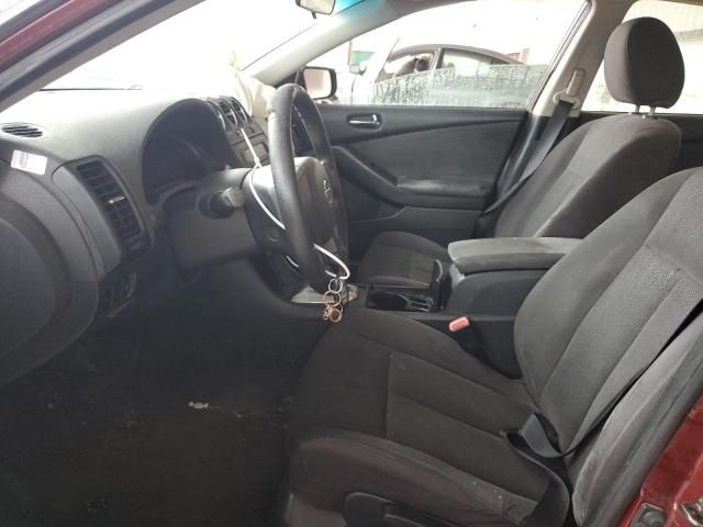 2010 Nissan Altima Base