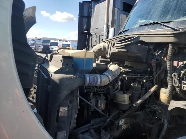 2019 Kenworth Construction T680