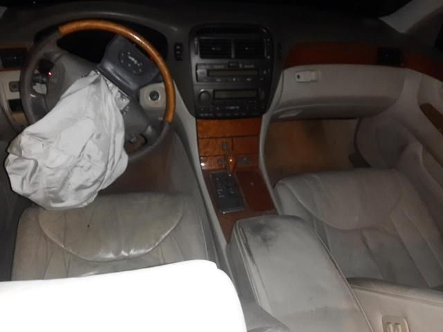 2002 Lexus LS 430