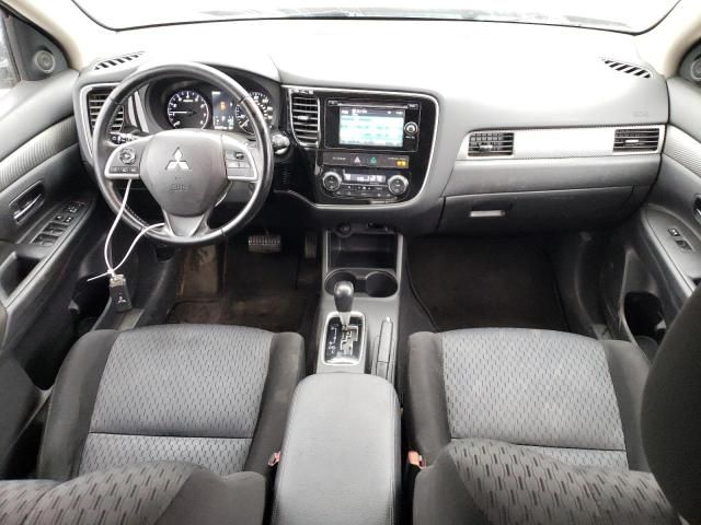 2014 Mitsubishi Outlander SE