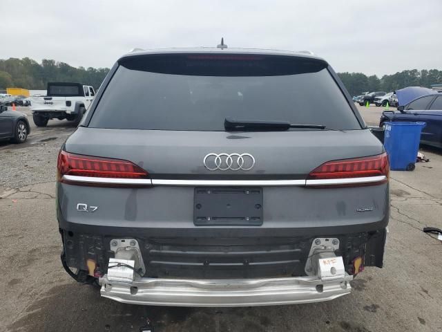 2021 Audi Q7 Premium Plus