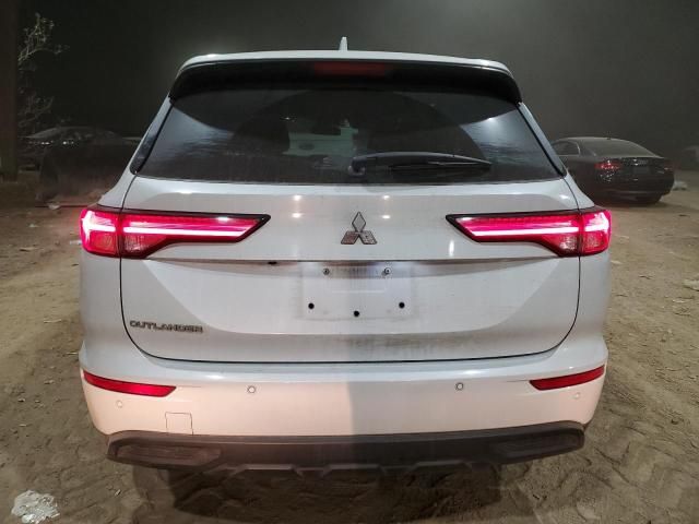 2023 Mitsubishi Outlander ES