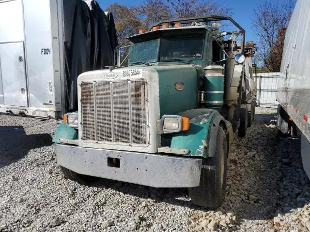 1997 Peterbilt 357