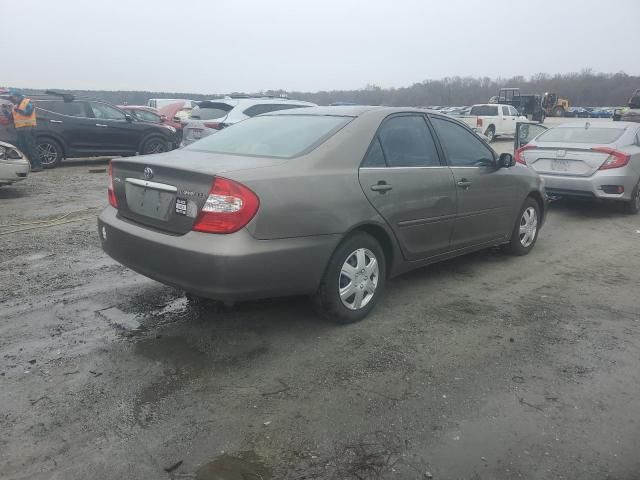 2004 Toyota Camry LE