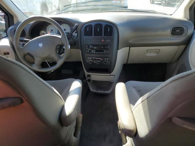 2005 Dodge Grand Caravan SE