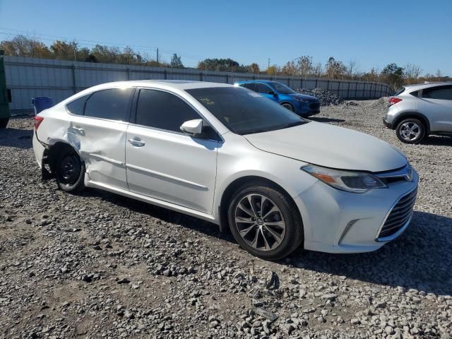 2018 Toyota Avalon XLE