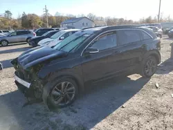 KIA Vehiculos salvage en venta: 2017 KIA Niro EX