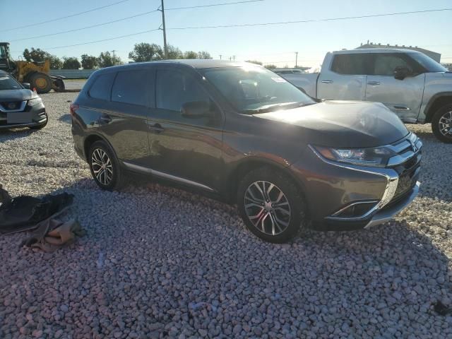 2017 Mitsubishi Outlander ES