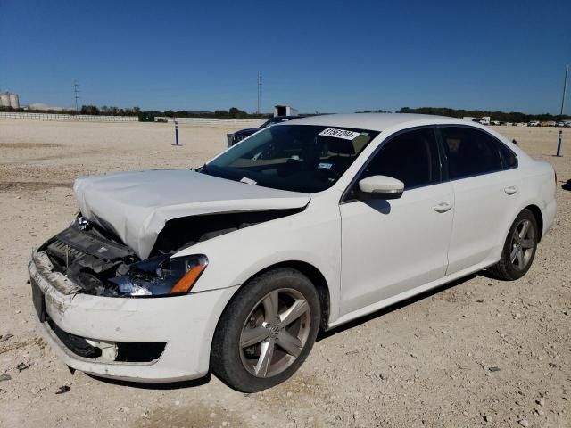 2013 Volkswagen Passat SE