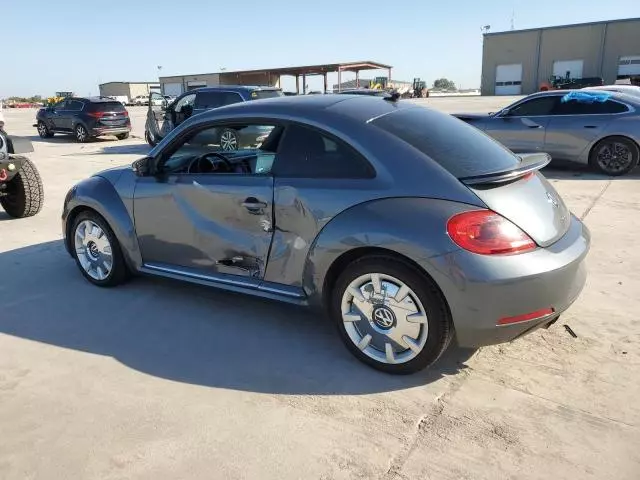 2016 Volkswagen Beetle SE