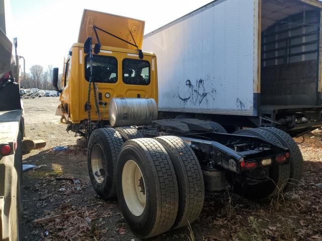 2024 Freightliner Cascadia 126