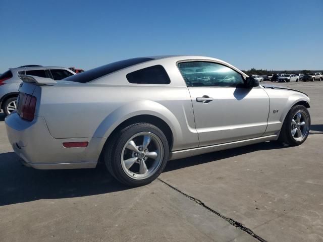 2005 Ford Mustang GT