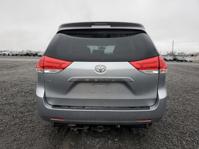 2014 Toyota Sienna LE