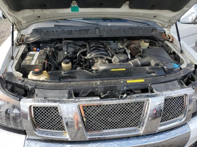 2004 Nissan Titan XE