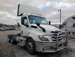 Salvage Trucks for sale at auction: 2019 Freightliner Cascadia 116