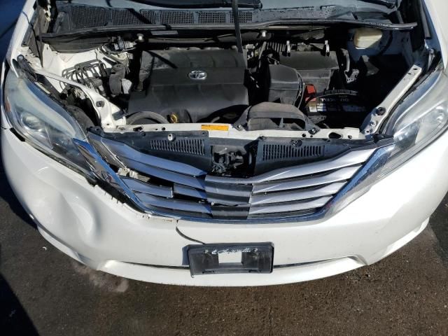 2015 Toyota Sienna XLE