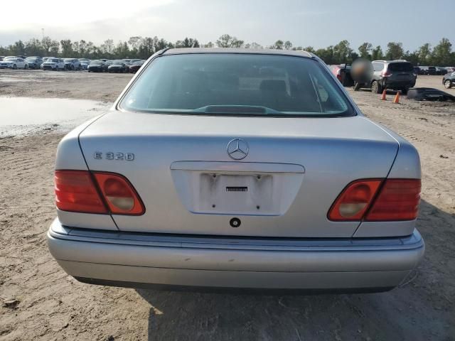 1999 Mercedes-Benz E 320