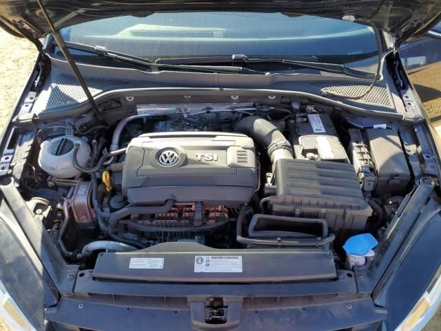 2017 Volkswagen Golf S