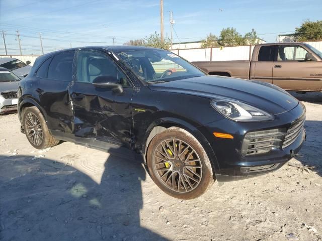 2022 Porsche Cayenne E-Hybrid