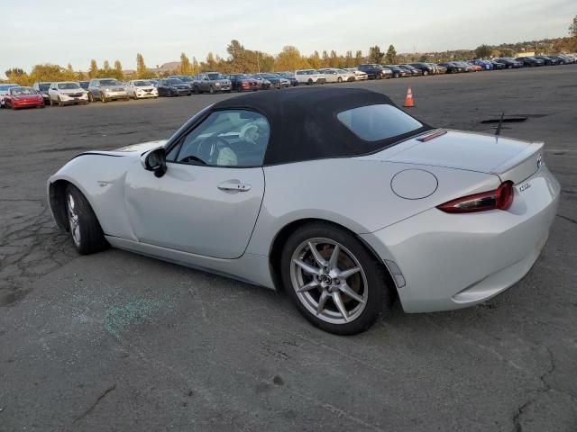 2016 Mazda MX-5 Miata Sport