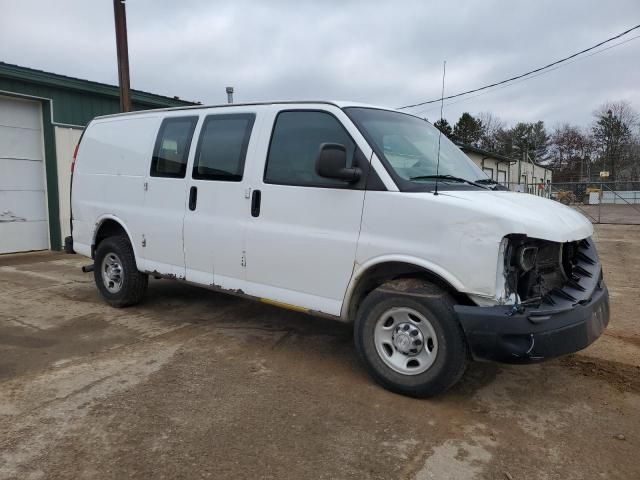 2016 Chevrolet Express G2500