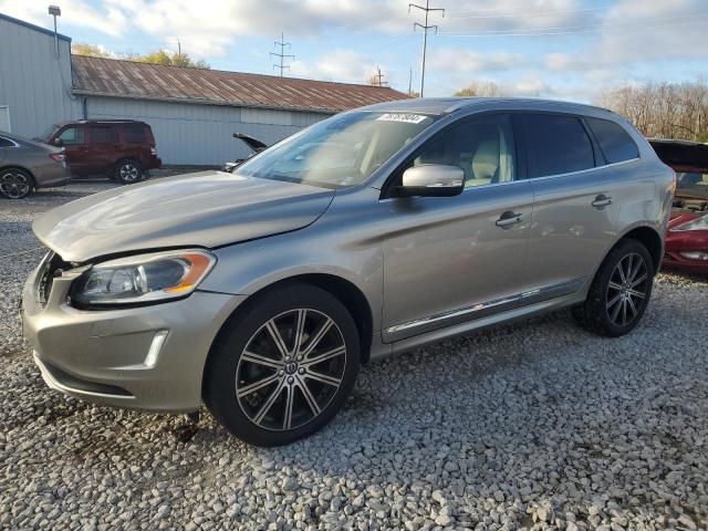 2016 Volvo XC60 T5 Platinum