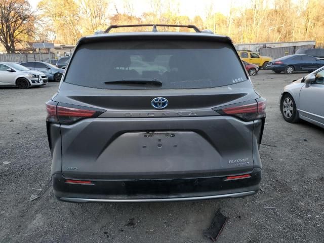 2022 Toyota Sienna Limited