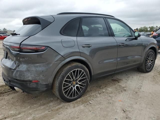 2023 Porsche Cayenne Base