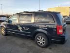 2010 Chrysler Town & Country Touring