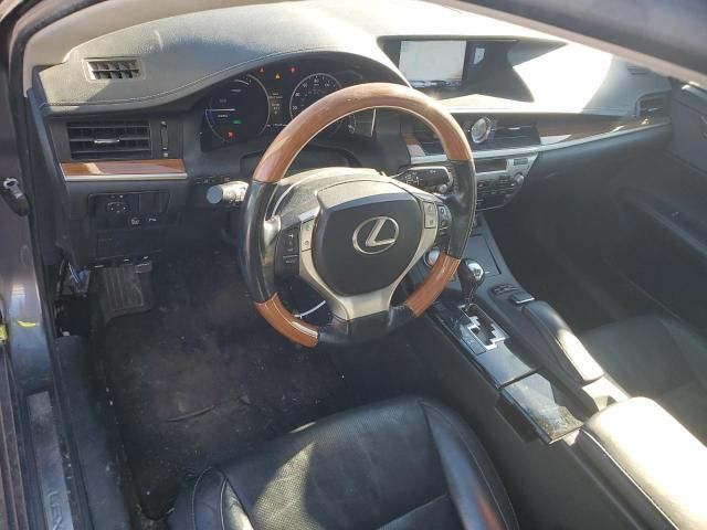 2013 Lexus ES 300H