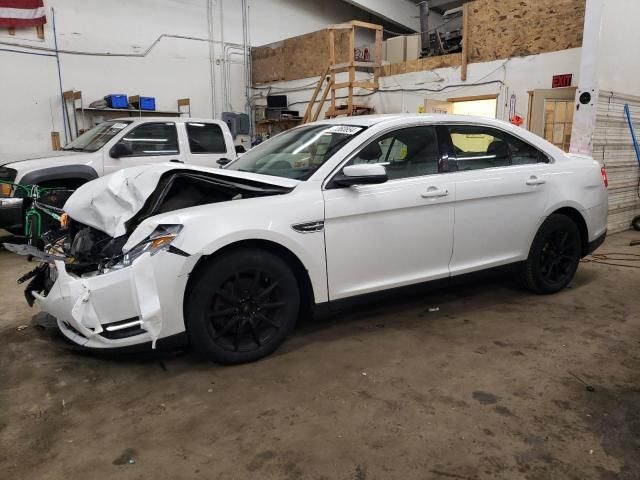 2014 Ford Taurus SEL