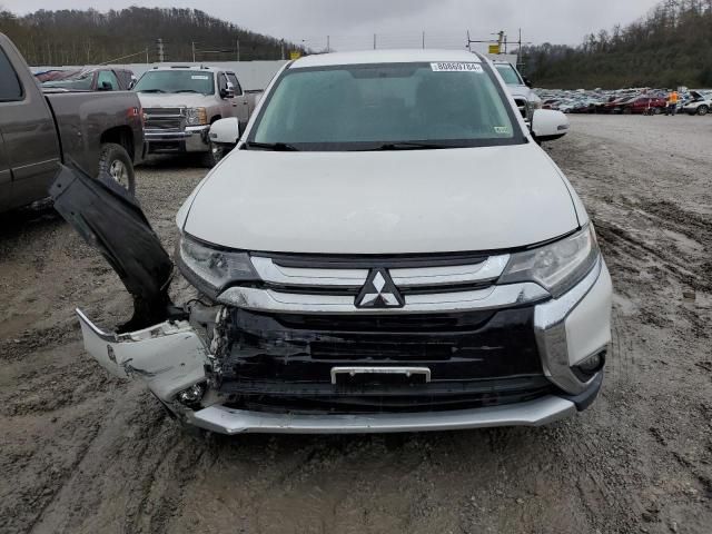 2017 Mitsubishi Outlander SE