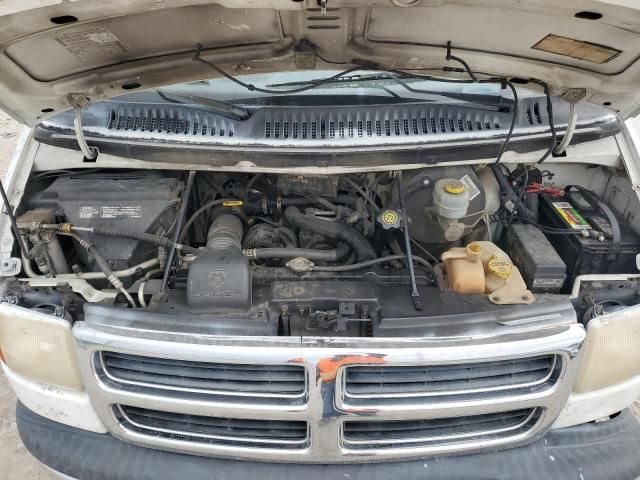 2002 Dodge RAM Wagon B3500