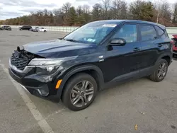 KIA Seltos Vehiculos salvage en venta: 2021 KIA Seltos LX