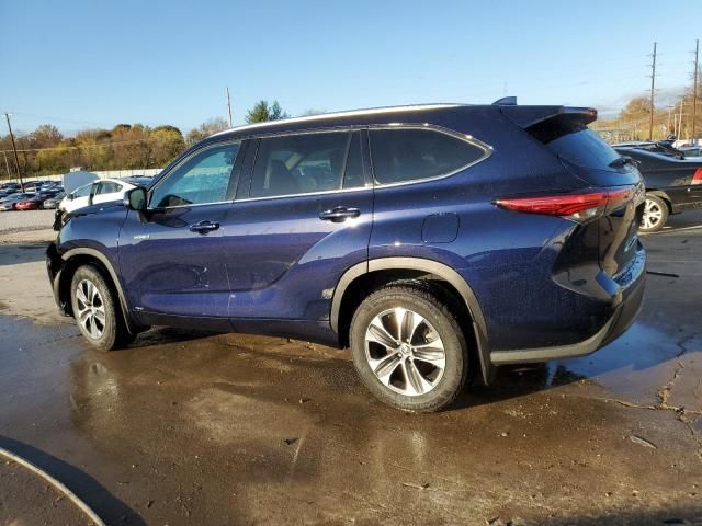 2021 Toyota Highlander Hybrid XLE