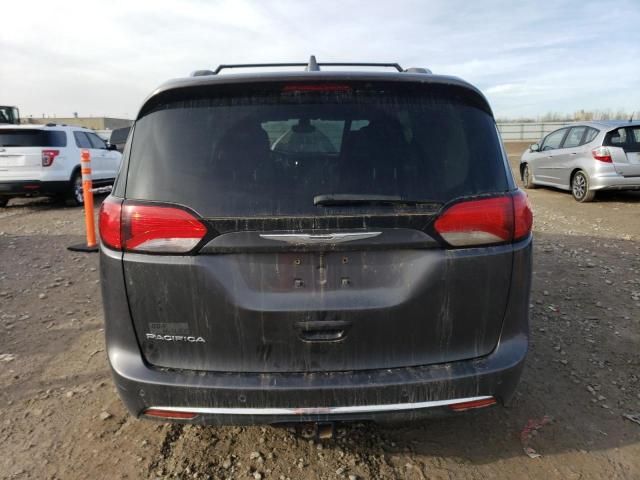 2017 Chrysler Pacifica Touring L Plus