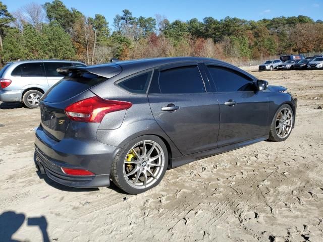 2018 Ford Focus ST